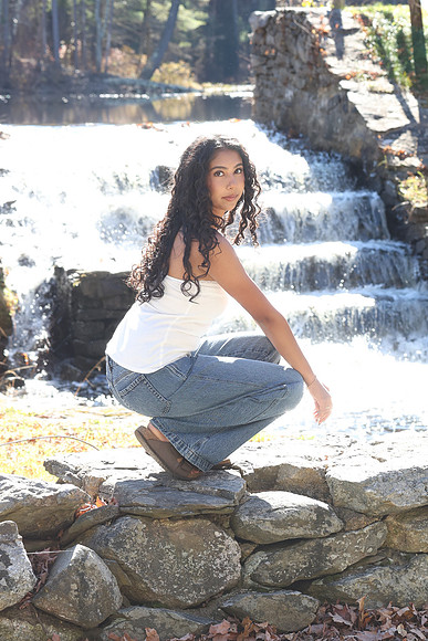 y 124
