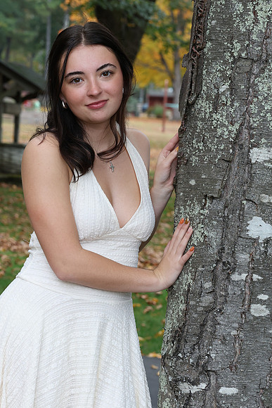 045
