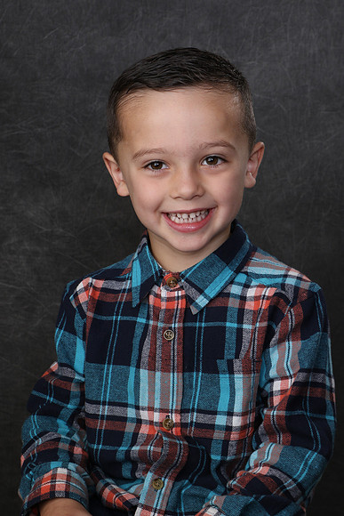 083